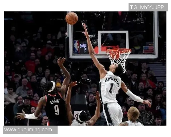 文班亚马三度荣膺NBA盖帽王追平穆大叔与坎比辉煌成就